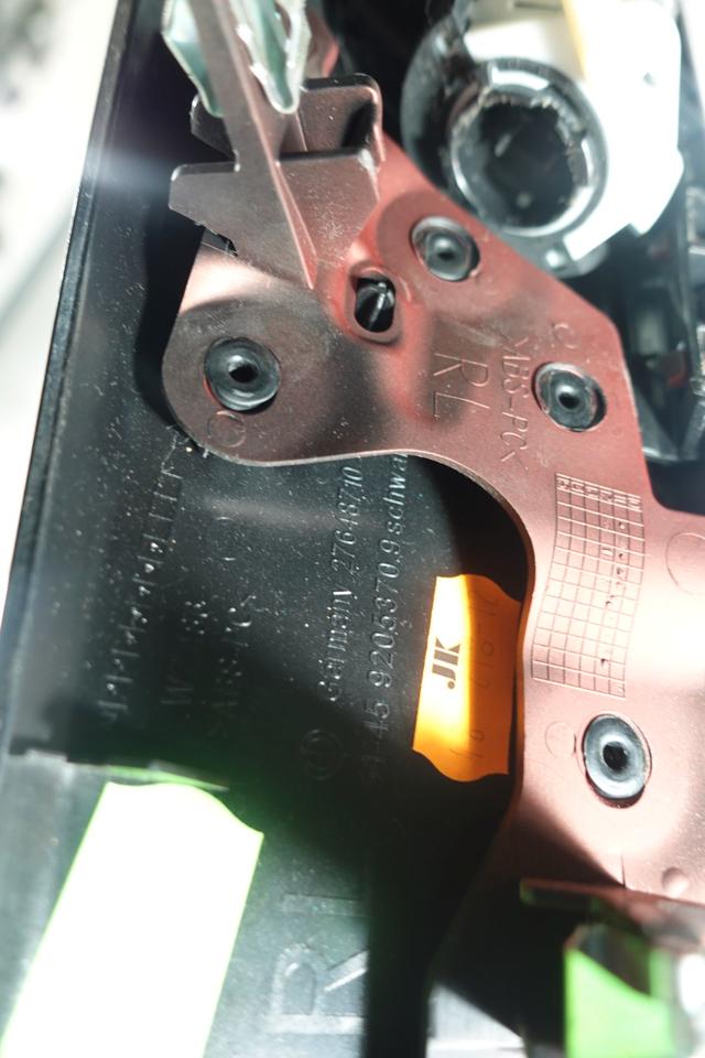 BMW 1er F20 F21 Armaturenbrett Zierleiste Lüftungsdüse Rechts M01 – Bild 4