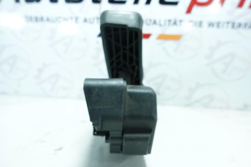 BMW 1er E87 Gaspedal Pedalwertgeber 35426786588 M31 – Bild 2