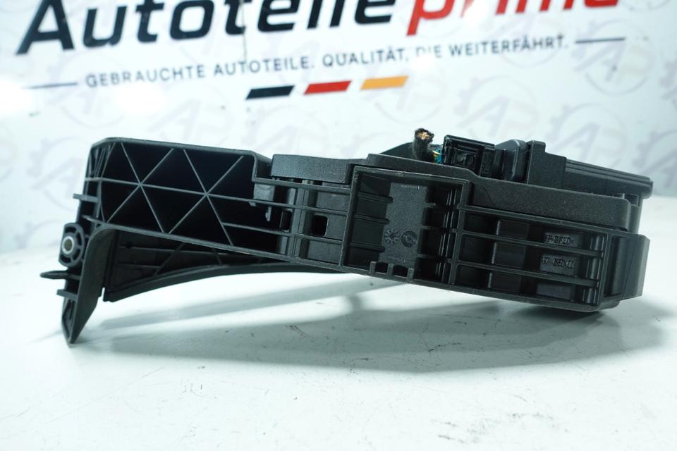 BMW 1er E87 Gaspedal Pedalwertgeber 35426786588 M31 – Bild 4