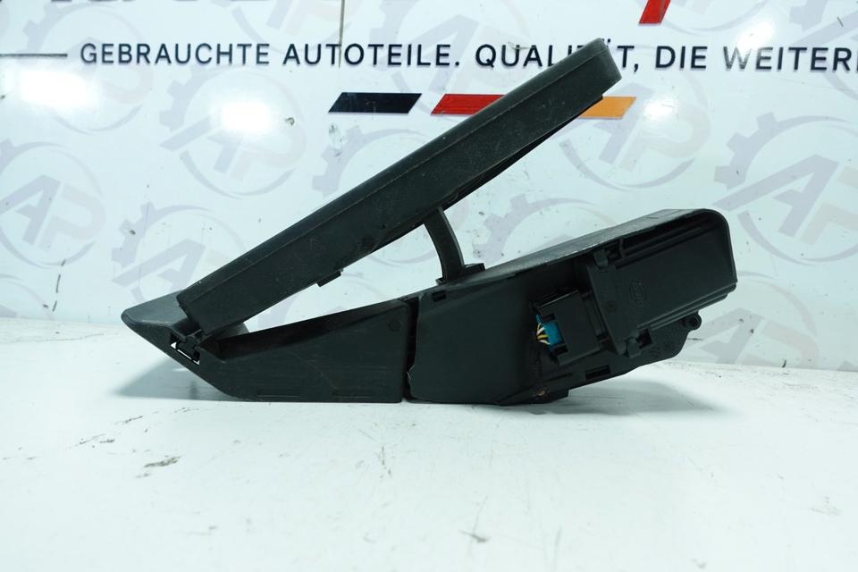 BMW 1er E87 Gaspedal Pedalwertgeber 35426786588 M31 – Bild 9