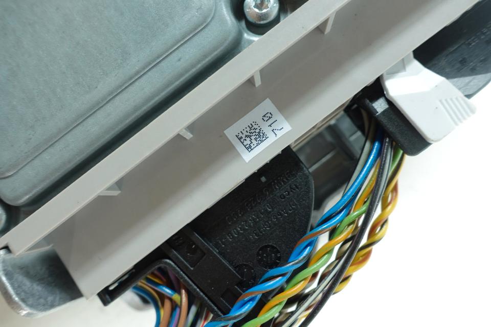 BMW 1er E87 Airbagsteuergerät Bosch 65779166057 M31 – Bild 4
