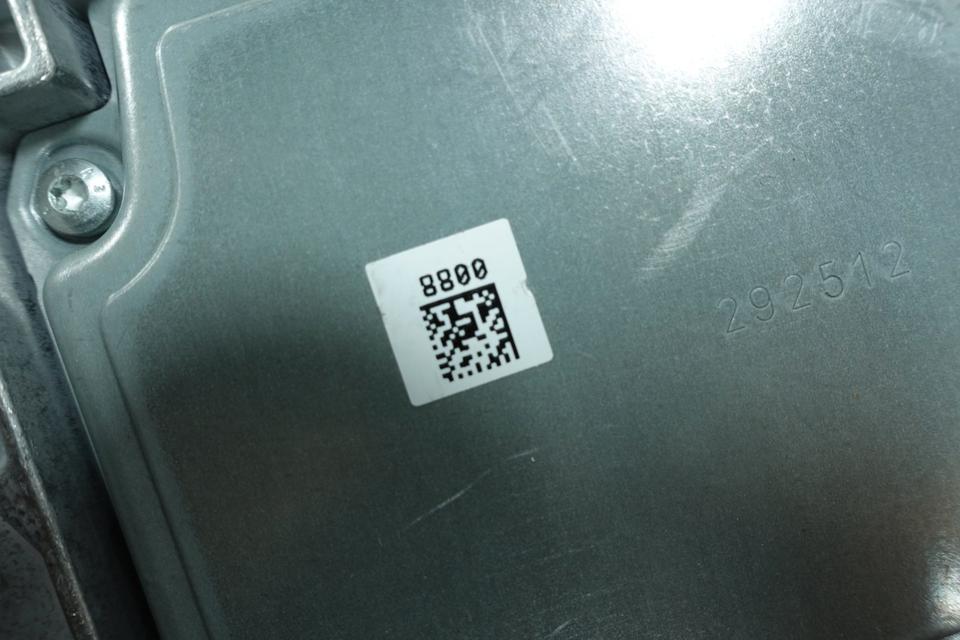Volvo V60 Airbagsteuergerät 31334279 Bosch 0285011088 M33 – Bild 6