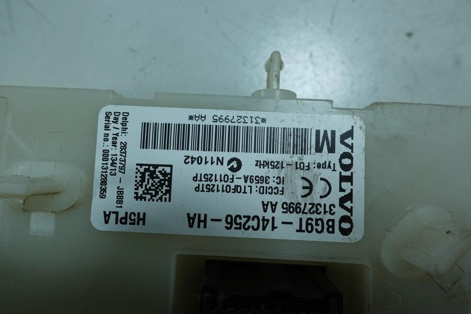 Volvo V60 I FW CEM Zentralelektrik 31327995 AA M35 – Bild 7