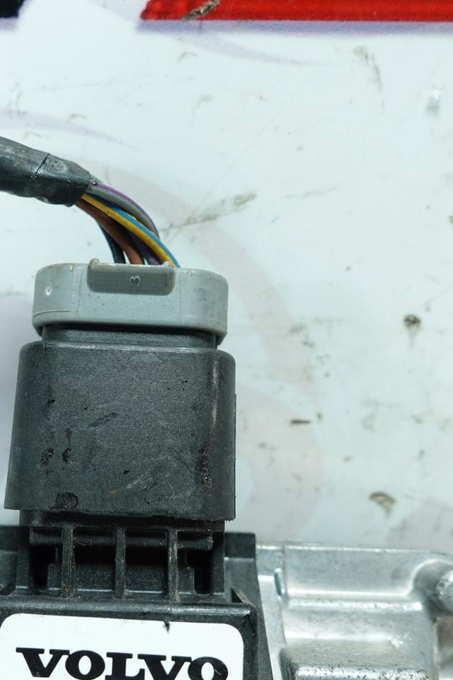Volvo V60 I FW BLIS Totwinkelsensor 31406224 Sensor B M35 – Bild 5