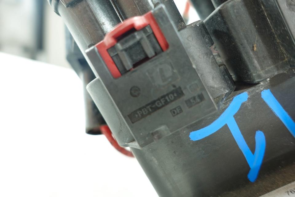 BMW 1er F20 Stromverteiler Fremdstartstützpunkt 9296149 M01 – Bild 5