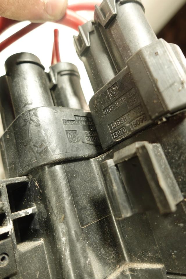 BMW 1er F20 Stromverteiler Fremdstartstützpunkt 9296149 M01 – Bild 11