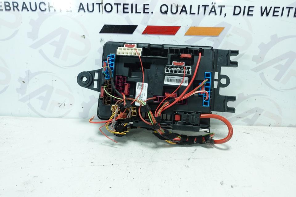 BMW 1er F20 Sicherungskasten 92611103 M01 – Bild 2
