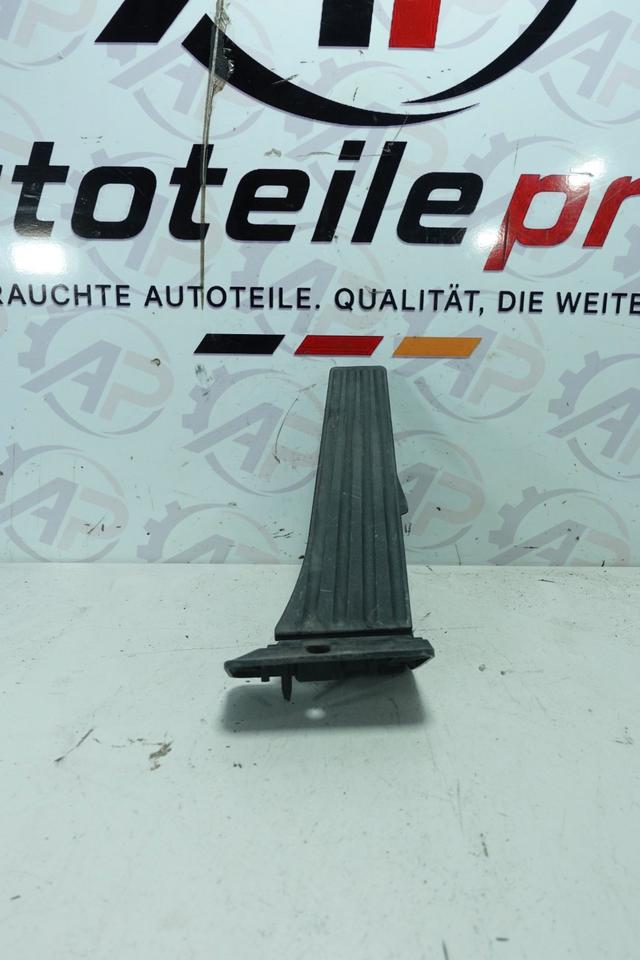 BMW 1er F20 Gaspedal 6853175 Hella 6PV010435-31 M01 – Bild 5