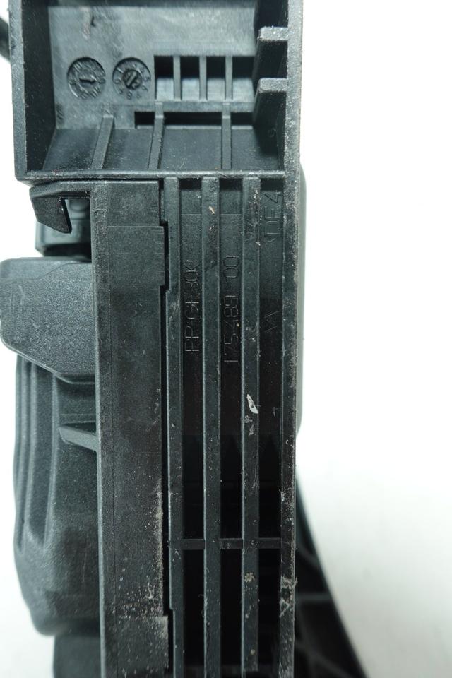BMW 1er F20 Gaspedal 6853175 Hella 6PV010435-31 M01 – Bild 7