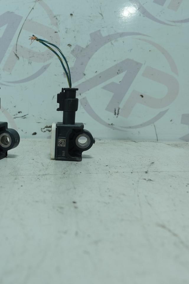 BMW 1er F20 Aufprallsensoren 9234989 2 Stück M01 – Bild 3