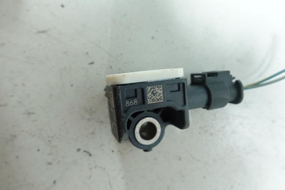 BMW 1er F20 Aufprallsensoren 9234989 2 Stück M01 – Bild 6
