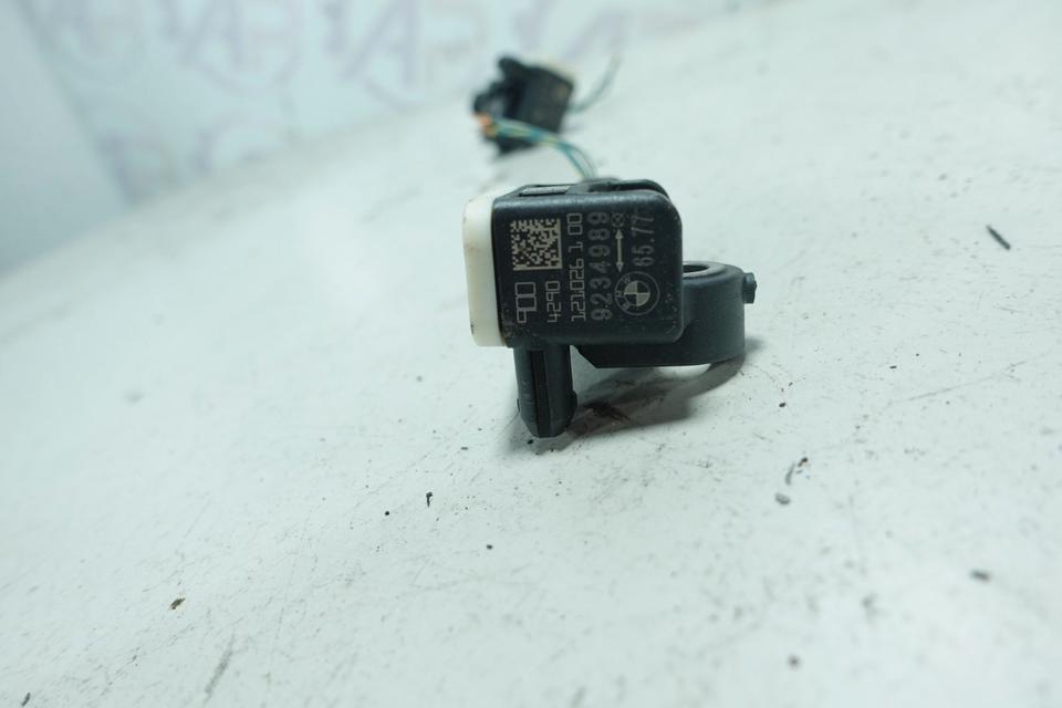 BMW 1er F20 Aufprallsensoren 9234989 2 Stück M01 – Bild 7