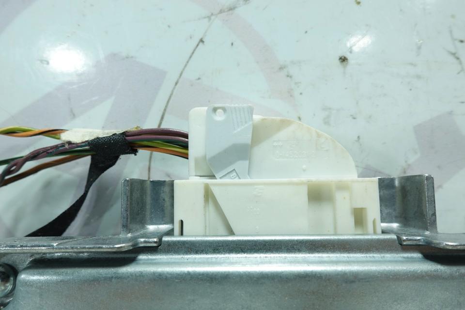 BMW 2er F45 SAS LVF Steuergerät 6864417 M30 – Bild 4