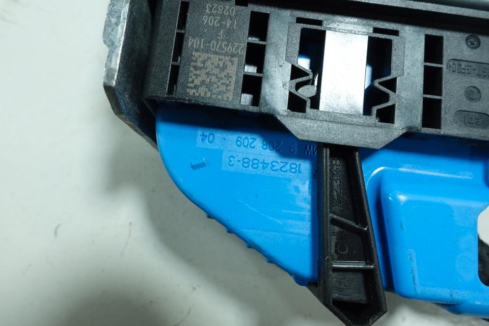 BMW 2er F45 Airbagsteuergerät 9353046 TRW M30 – Bild 6